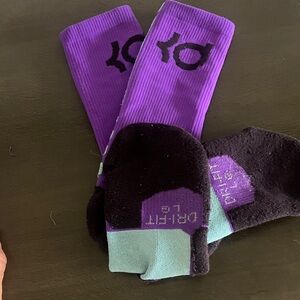 Nike KD Hyper-elite Socks 
Pre owned Large